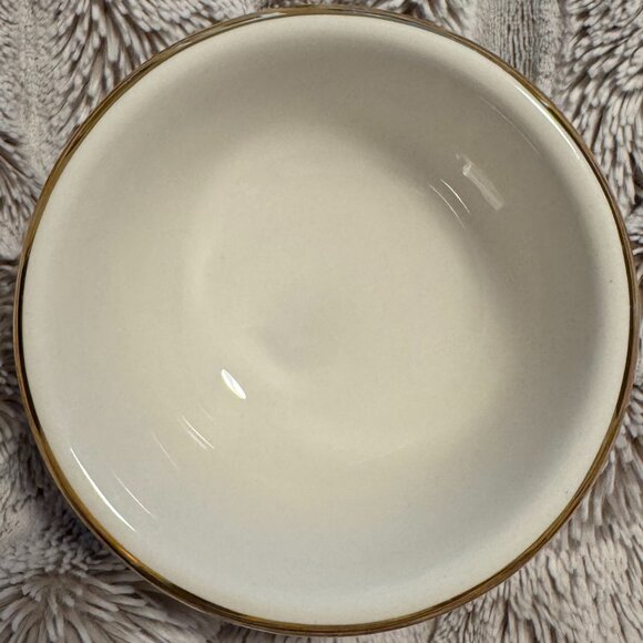 HENRI BENDEL Signature Brown and White Stripe Porcelain Pet Bowl- Discontinued - Picture 3 of 3
